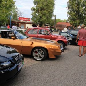 autok