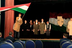 1956 (3)